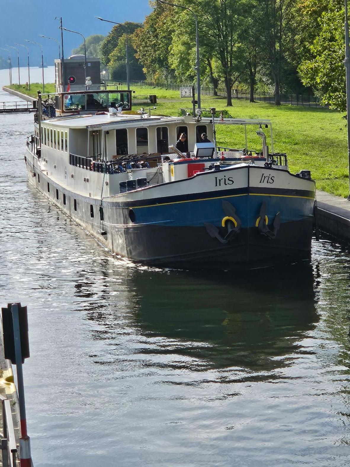 Hotelboat Iris Groningen Luaran gambar